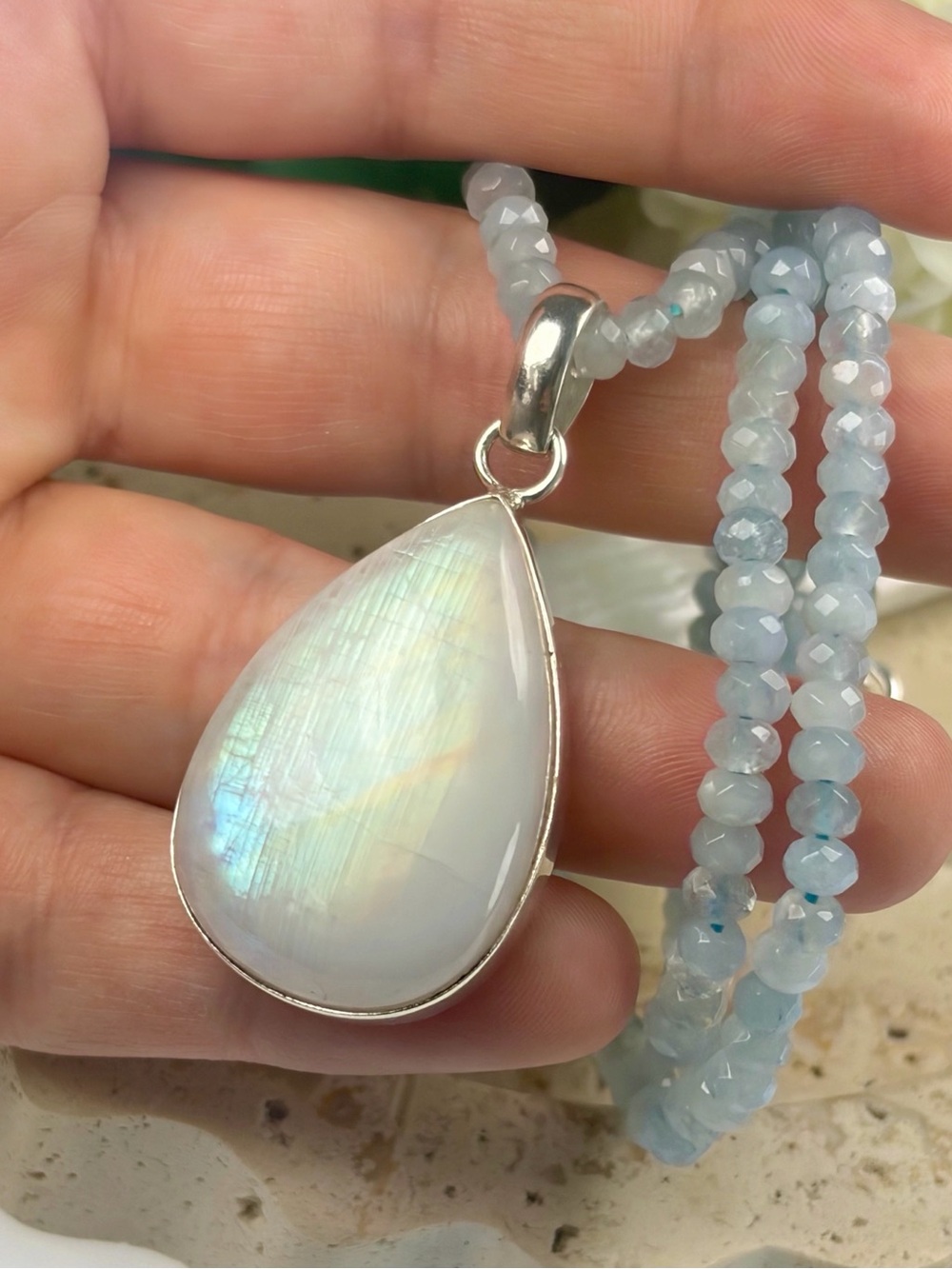 Sterling Silver 925 Chunky Rainbow Moonstone Pendant Pear Aquamarine Necklace